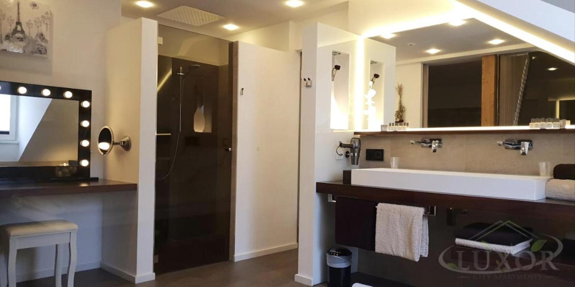 Luxor City Apartments Lienz Zewnętrze zdjęcie
